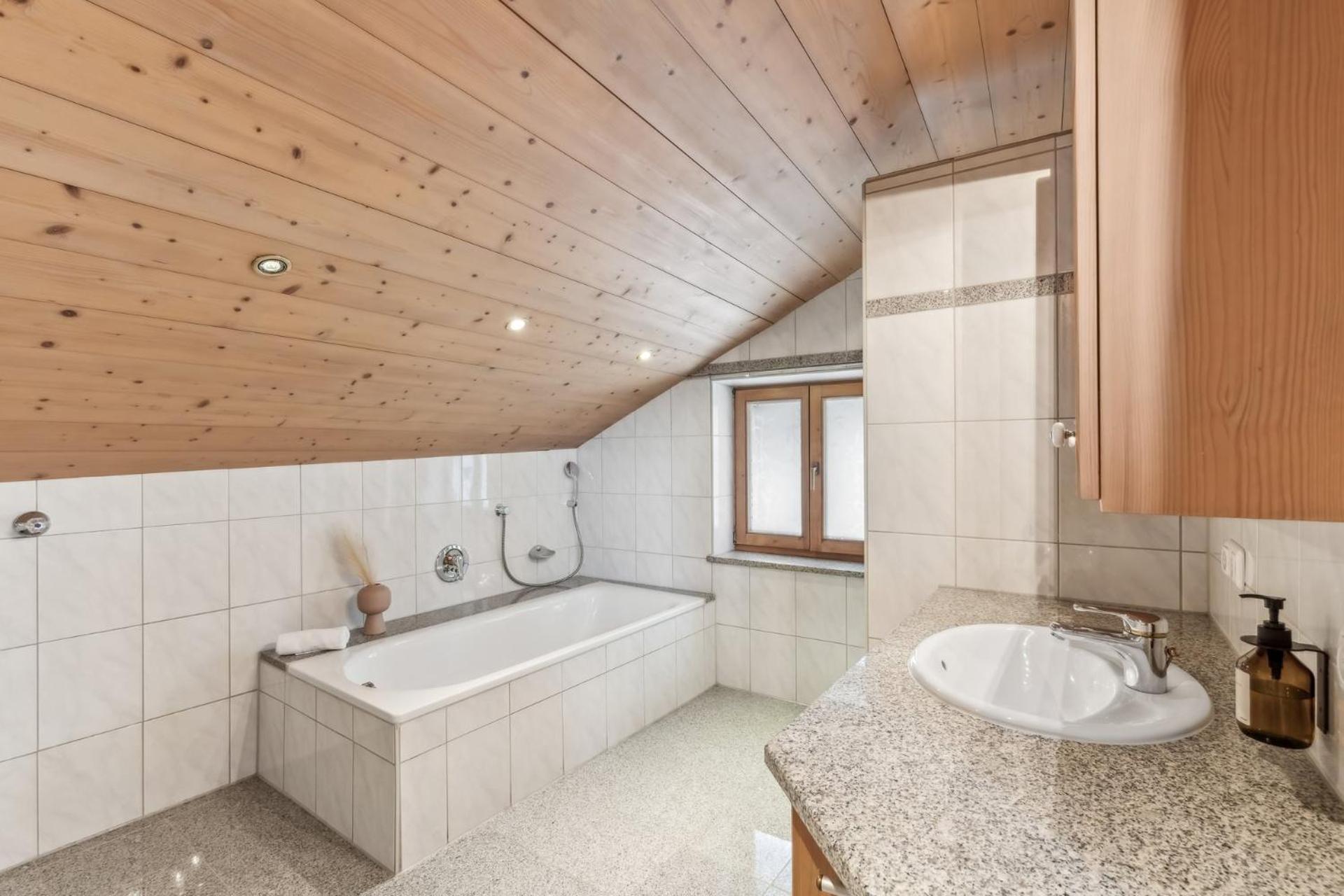 Casa Primavera - Grosse Stadtvilla Im Zentrum Miesbachs Екстериор снимка